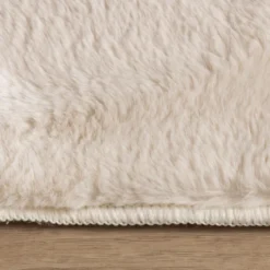Flauschiger Läufer - Cozy Creme