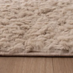 Flauschiger Teppich - Bobby Creme