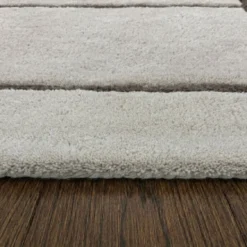 Geometrischer Teppich – Brunello Dots Terrakotta | Volero