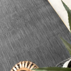In- & Outdoor Teppich Rund - Malta Arrow Schwarz