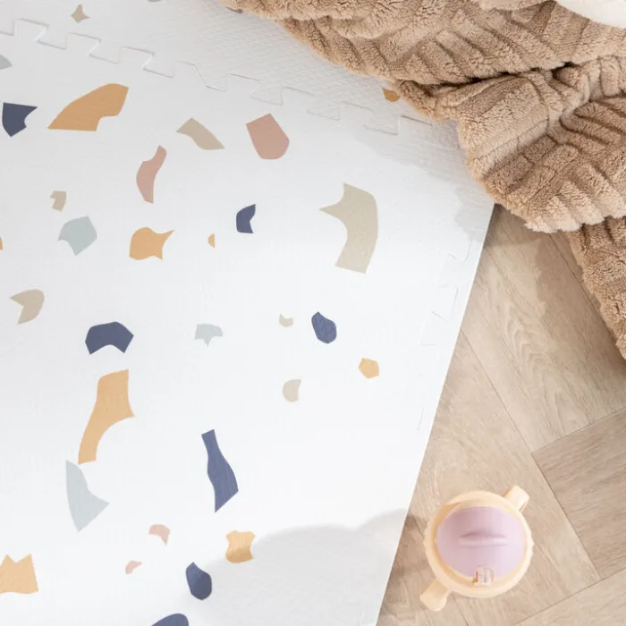 Puzzlematte - Alfie XL Confetti Bunt - 180x180cm