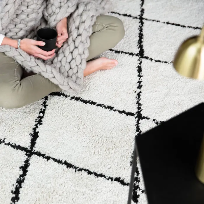 Teppich Hochflor Quadrat - Grand Lines Creme Schwarz