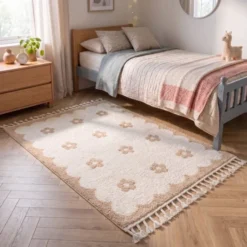 Waschbarer Kinderteppich - Moos Flower Creme