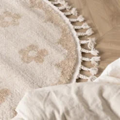 Waschbarer Kinderteppich Rund - Moos Flower Creme